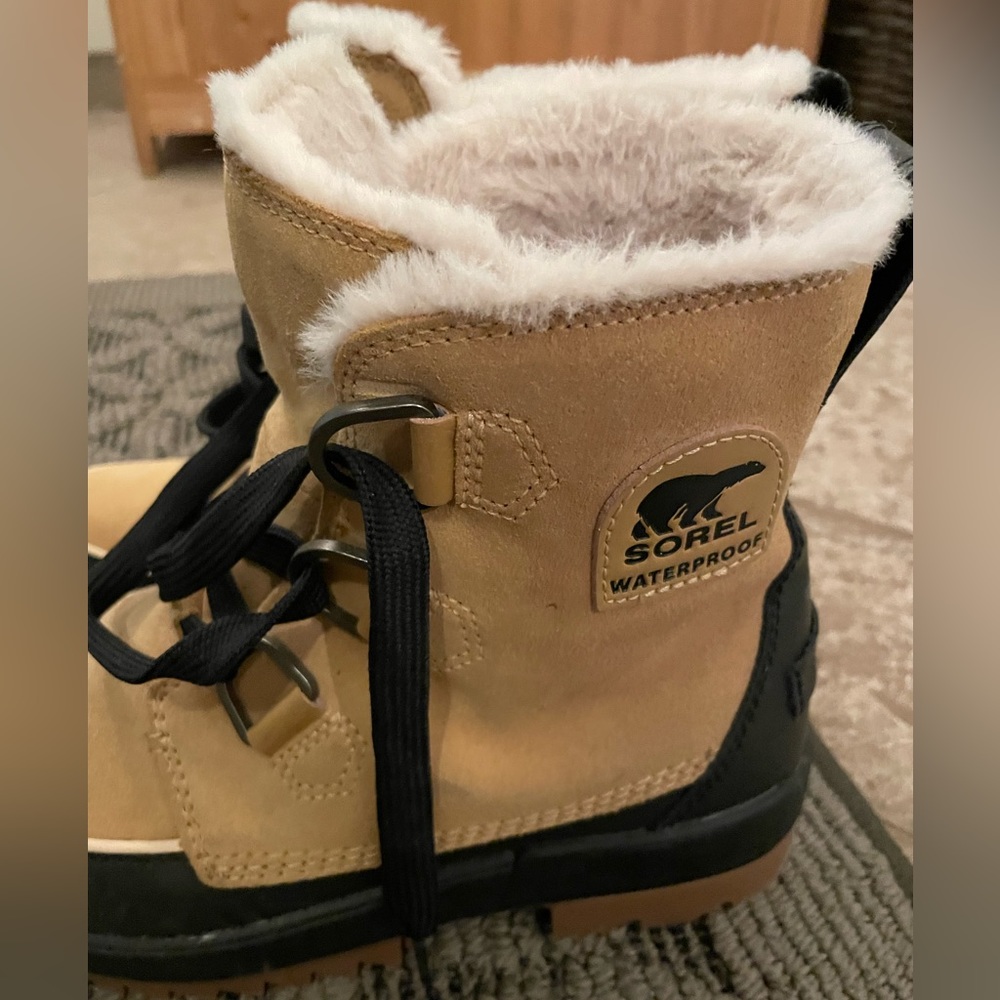 Sorel Tivoli IV Winter Boots